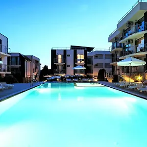  Apartment New Line Village
