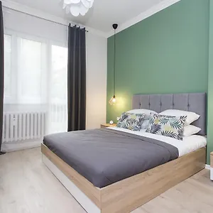 The Cozy Apartment, Апартаменты София