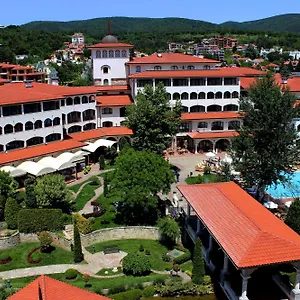 5* Resort Helena Park